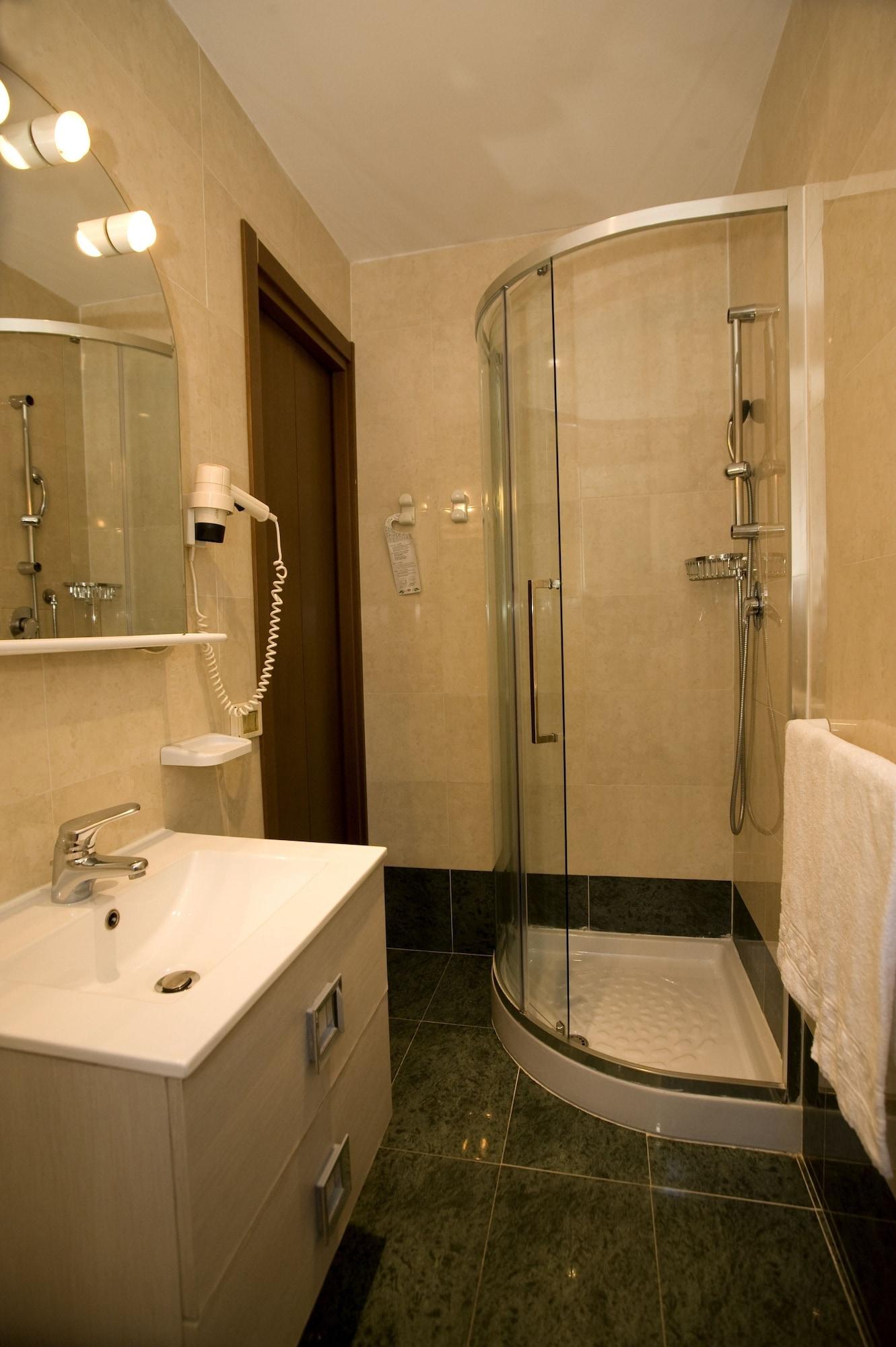 Domus Aventina 3* Roma