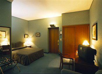 Domus Aventina 3* Roma